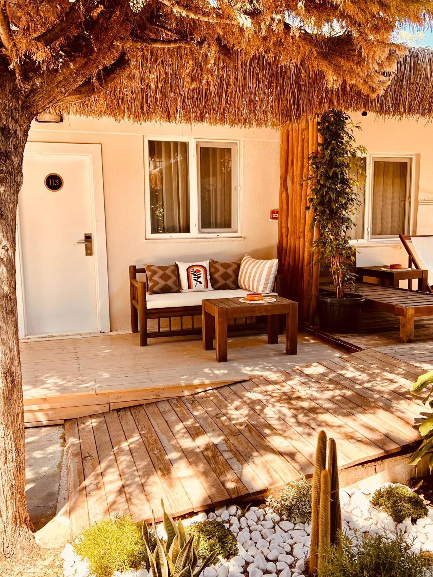 Kale Hotel *