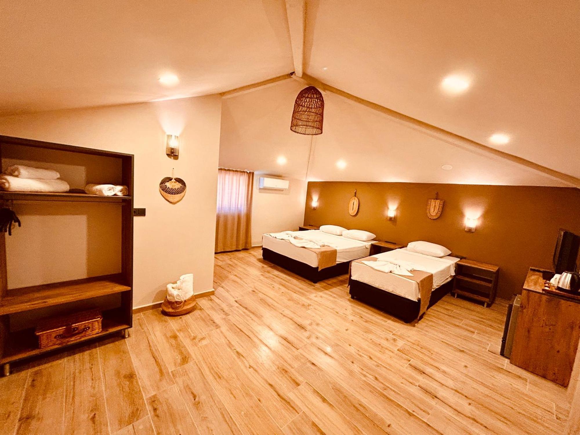Kalia Otel